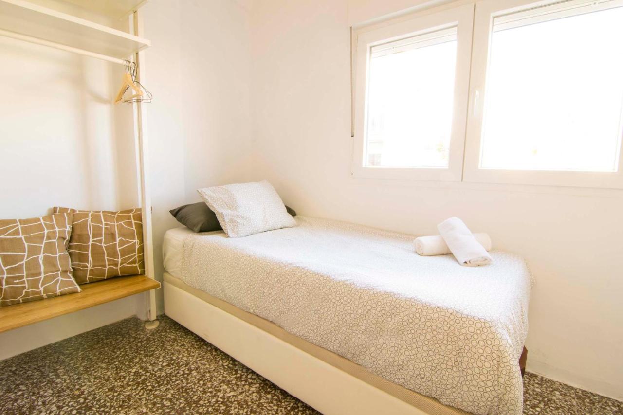 P&P Apartaments Arapiles Málaga Exterior foto