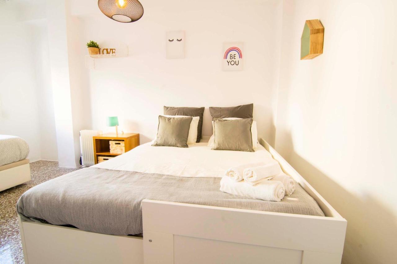 P&P Apartaments Arapiles Málaga Exterior foto